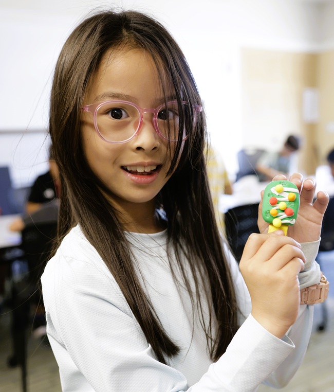 Clay Story Creators – Food, Numbers, and Chinese 2-4 (C) – Brenda Chen: H21