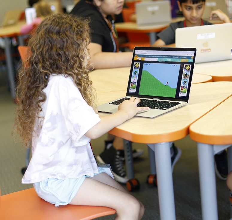 KeyMaster Kids 2-4 (C) – Josue Guerrero: L203