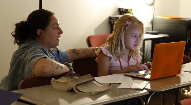 Junior Journalists Unleash Your Inner Reporter! 3-5 (B) – Natalie Mattox: SC Poly 201